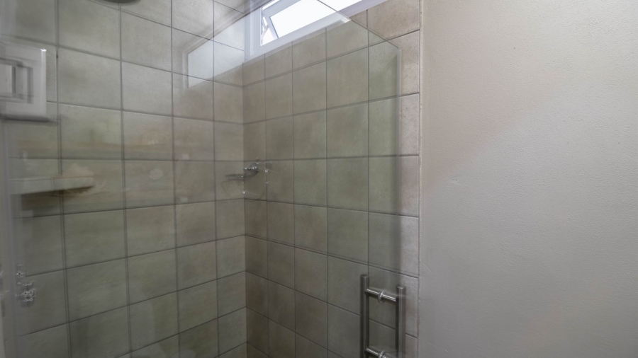 6 Bedroom Property for Sale in Jacobsbaai Western Cape